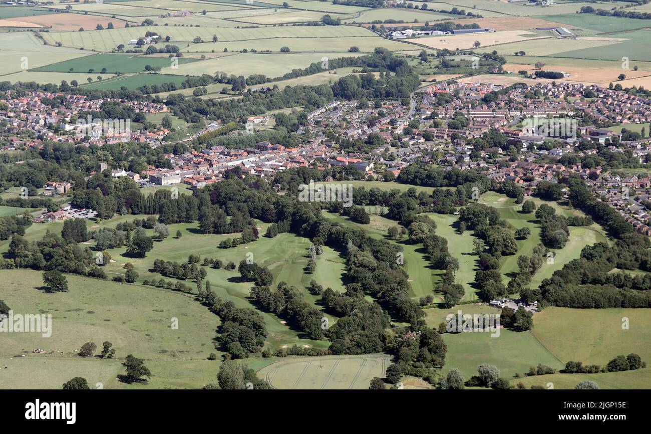 Vue aérienne du club de golf et du parcours de Bedale depuis l'ouest. Yorkshire du Nord Banque D'Images