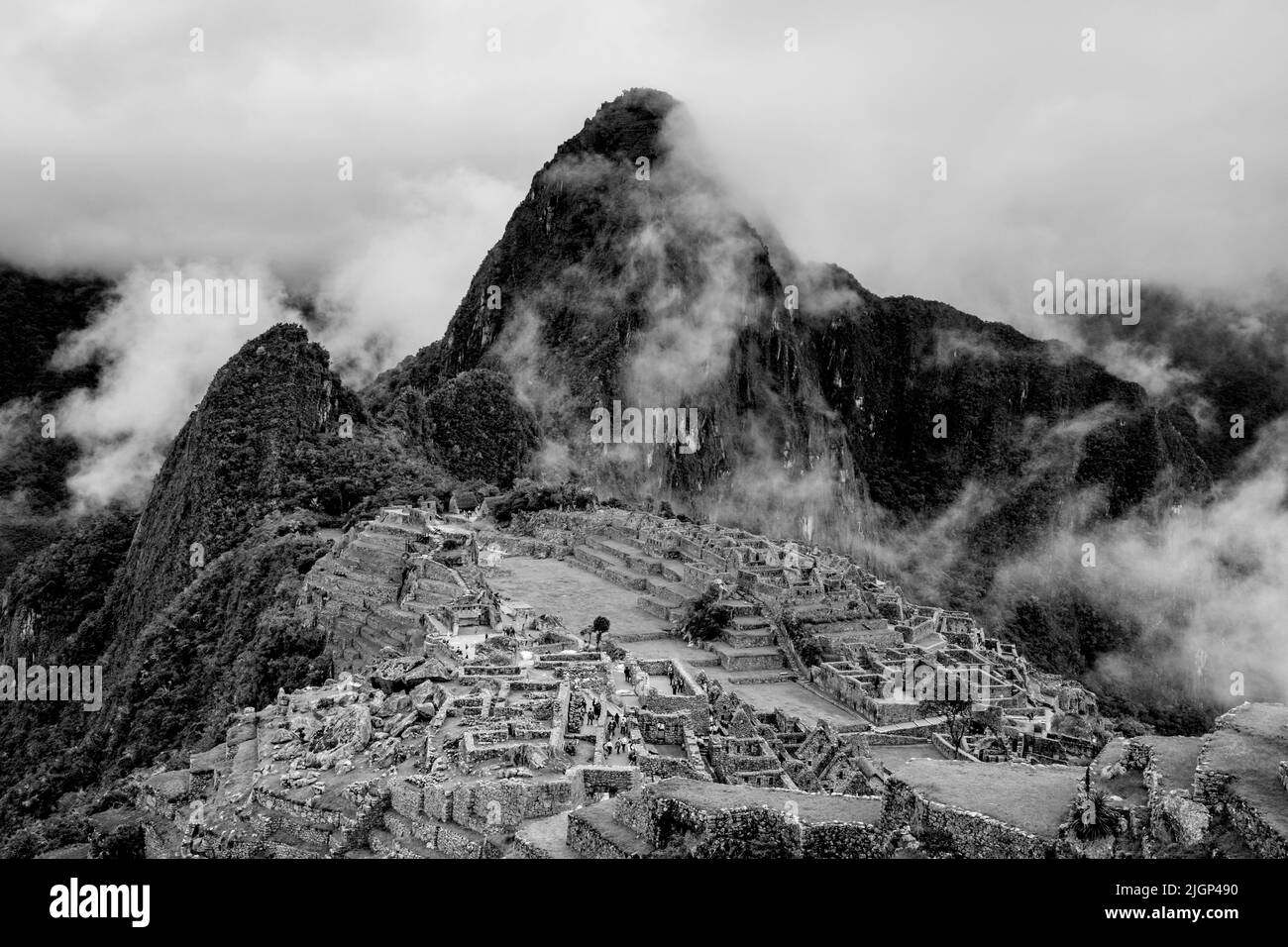 La vue classique du Machu Picchu, province d'Urubamba, Pérou. Banque D'Images