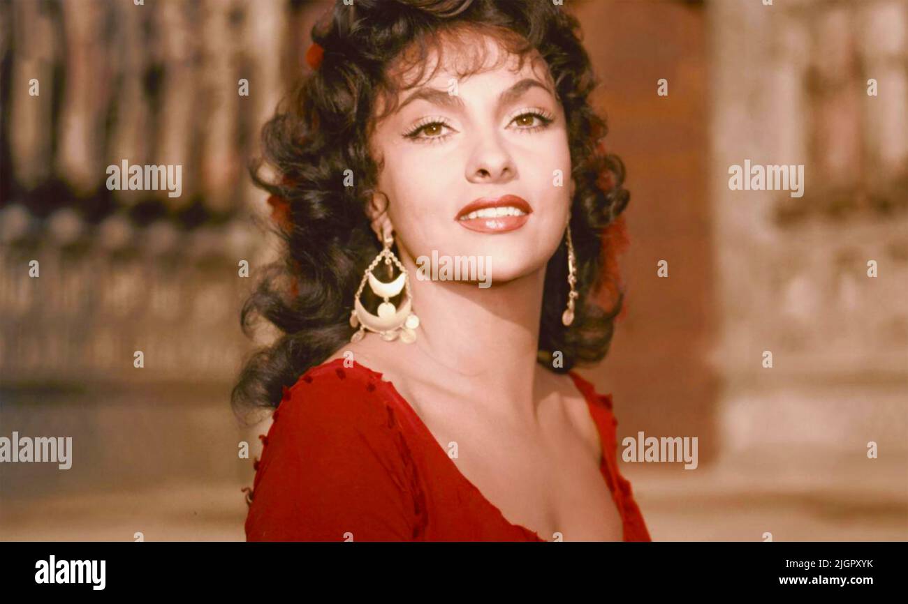 HUNCHBACK DE NOTRE DAME 1956 Allied Artists film avec Gina Lollobrigida comme Esmeralda Banque D'Images