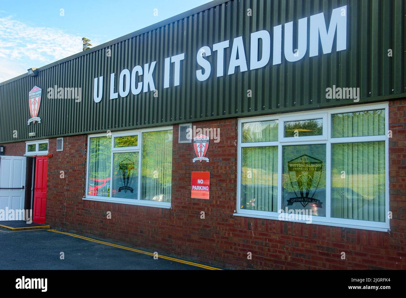 Le U-Lock IT Stadium, stade du Witton Albion FC lors du match amical d'avant-saison entre Witton Albion et Barrow au parc Wincham, Wincham, Northwich, le mardi 12th juillet 2022. (Credit: Ian Charles | MI News) Credit: MI News & Sport /Alay Live News Banque D'Images