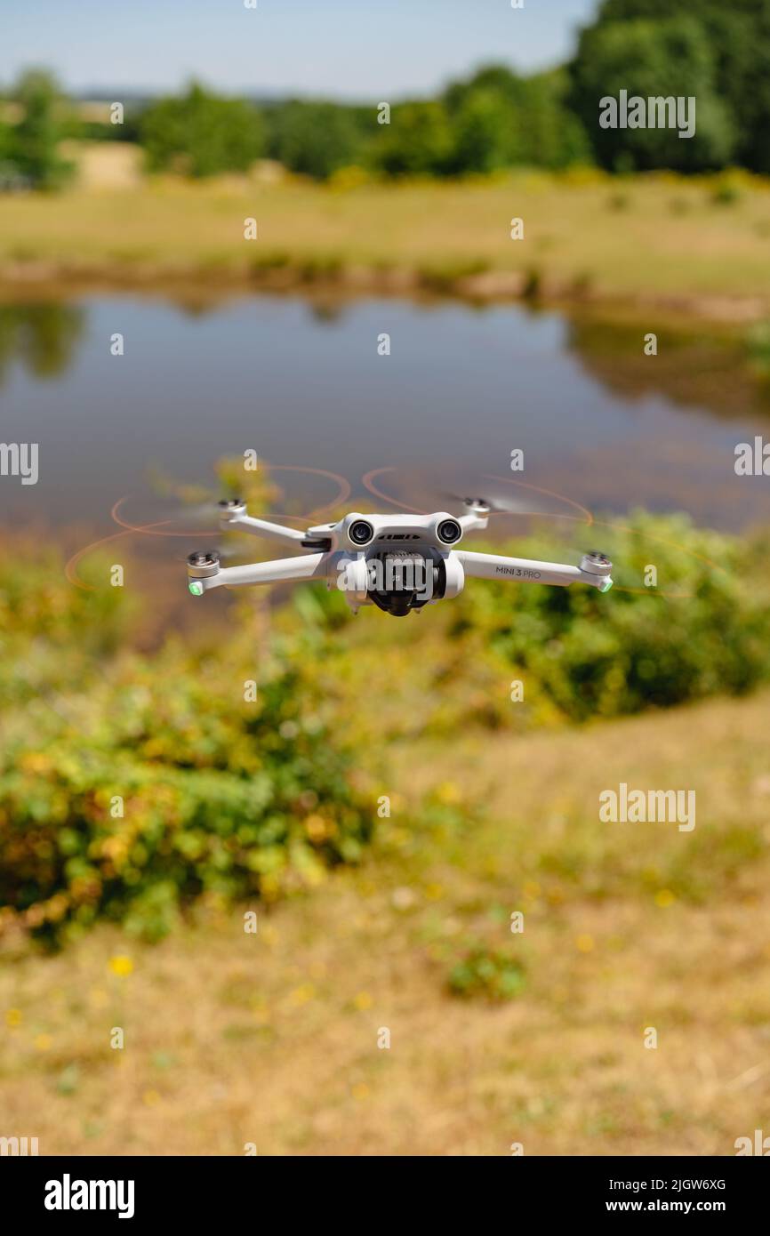 DJI Mini 3 Pro Drone classe Sub 249g Banque D'Images