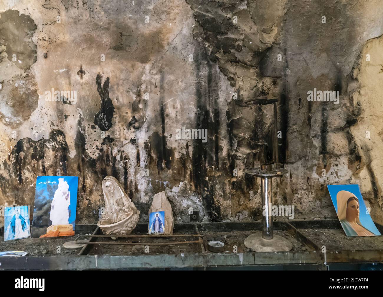 Photos de la Vierge Marie au monastère maronite de Mar Youssouf, gouvernorat du Nord-Liban, Hardine, Liban Banque D'Images