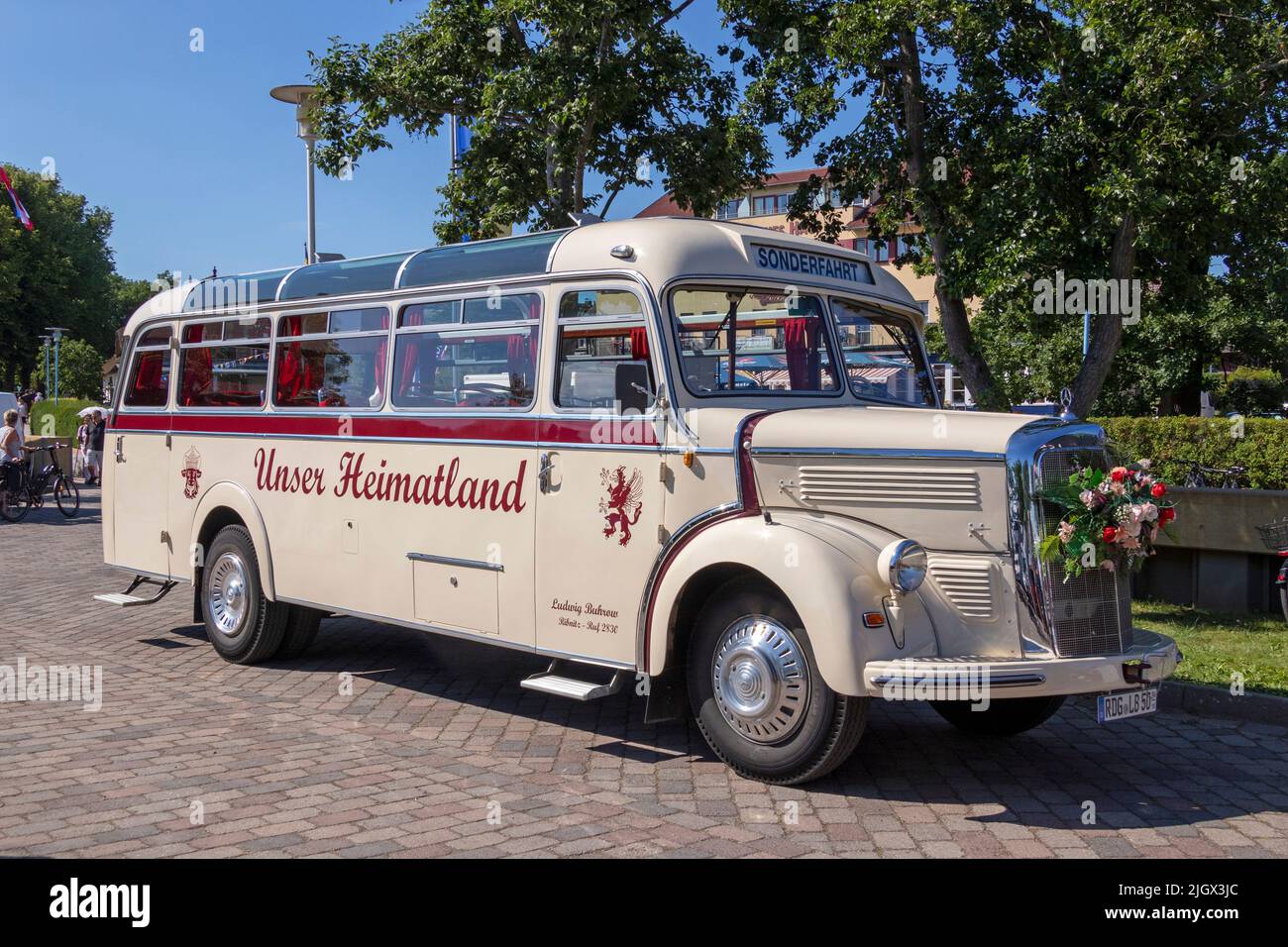 Bus d'époque, Wustrow, Mecklenburg-Ouest Pomerania, Allemagne Banque D'Images