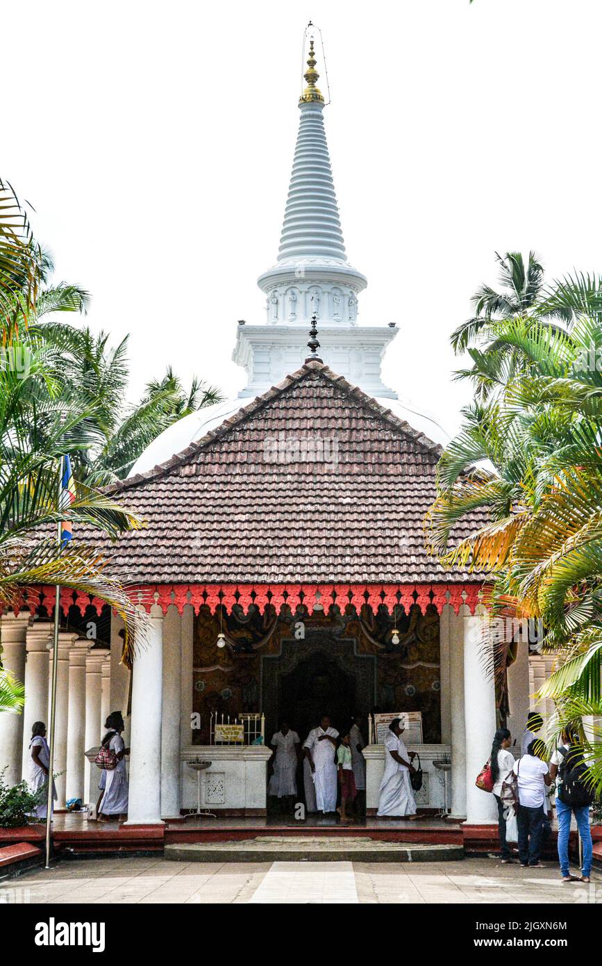 Muthiyangana Raja Maha Vihara est un ancien temple bouddhiste situé au milieu de la ville de Badulla dans le district de Badulla dans la province d'Uva au Sri Lanka Banque D'Images
