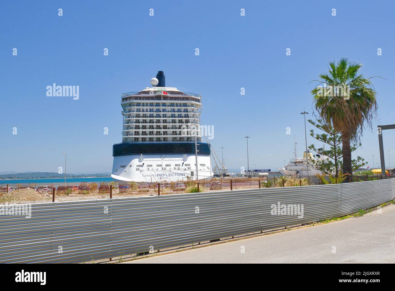 Le célèbre bateau de croisière Reflection Celebrity, dans le port de Katakolo, Grèce Banque D'Images
