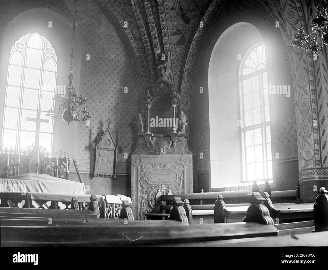 Intérieur de l'église Knivsta, paroisse de Knivsta, Uppland Mai 1916. Intérieur de l'église Knivsta, paroisse de Knivsta, Uppland Mai 1916 Banque D'Images