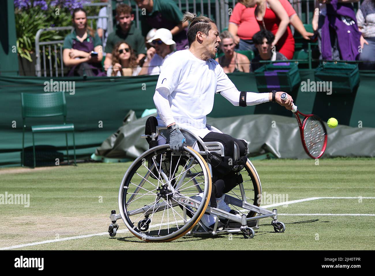 Koji Sugeno, du Japon, est un joueur de tennis japonais qui participe à la compétition de singles en fauteuil roulant Gentlens à Wimbledon 2022. Banque D'Images