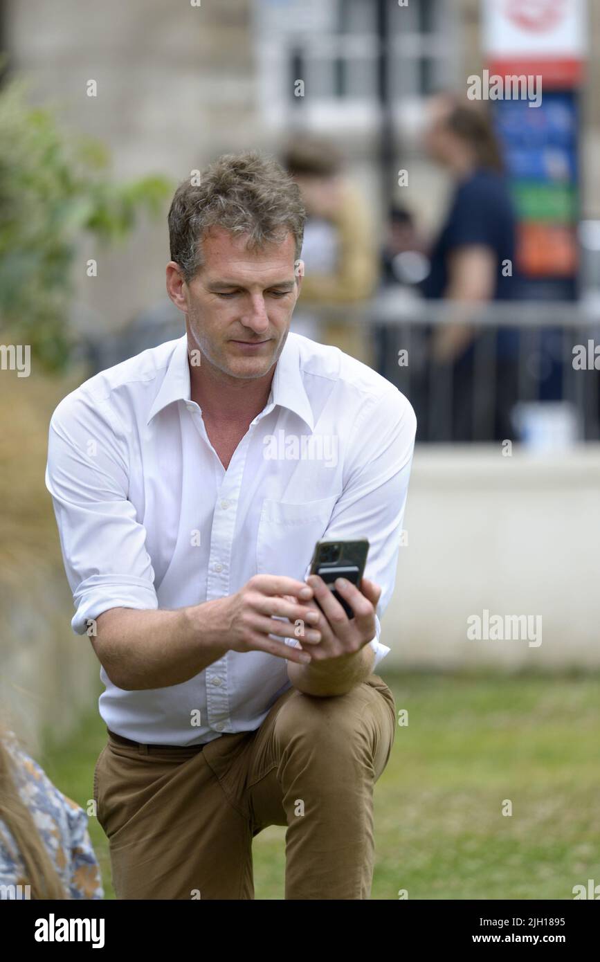 DaN Snow - présentateur de télévision - on College Green, Westminster, Londres, 6th juillet 2022 Banque D'Images