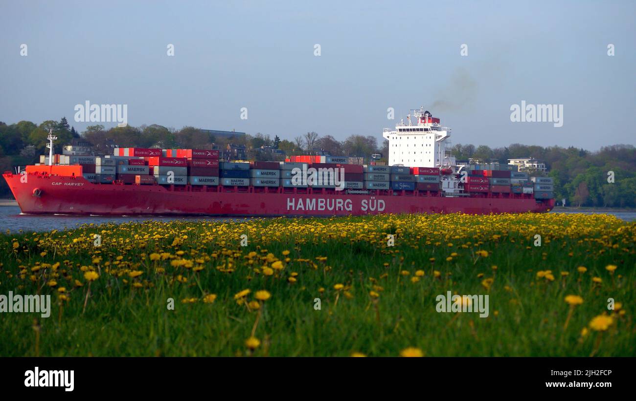 Container-Schiff Cap Harvey, fährt für Hamburg-Süd unter Liberianischer Flagge. Banque D'Images