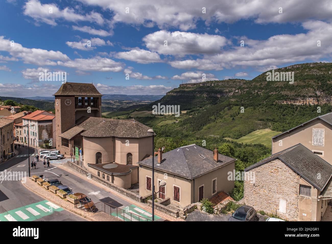 Vue pittoresque du village et des causses Banque D'Images