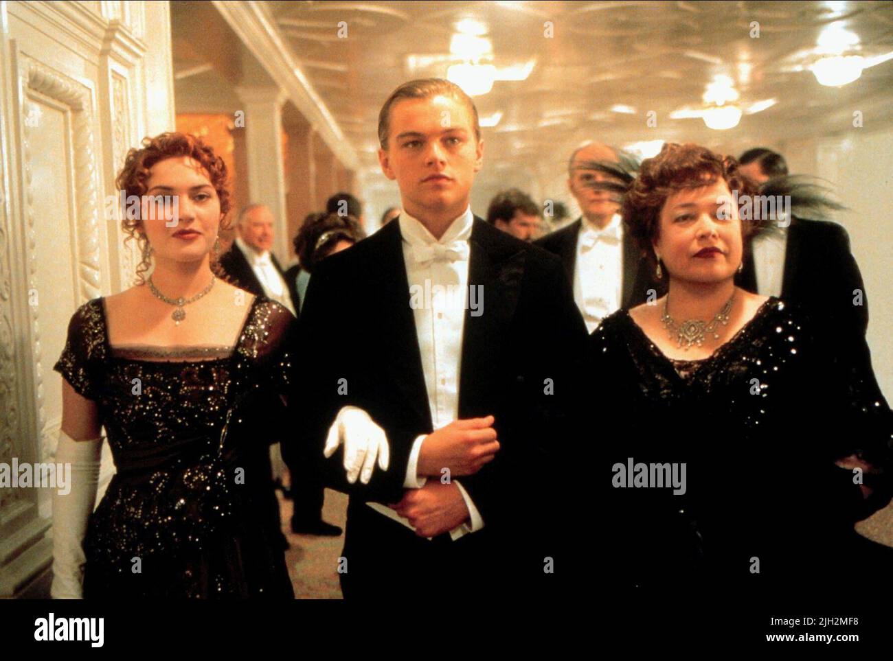 WINSLET,DICAPRIO,BATES, TITANIC, 1997 Banque D'Images
