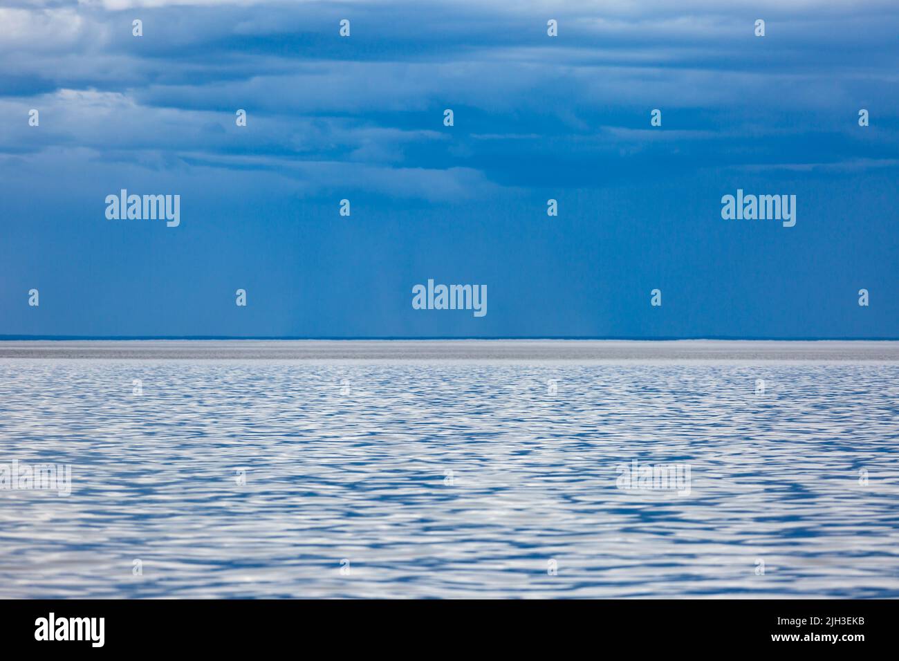 Grand lac de l'Ours en été, Territoires du NordOuest le plus grand