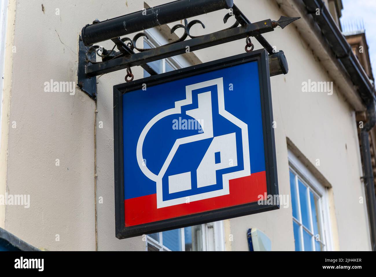 Panneau de suspension mural pour la succursale de Nationwide Building Society à High Street, Royaume-Uni Banque D'Images