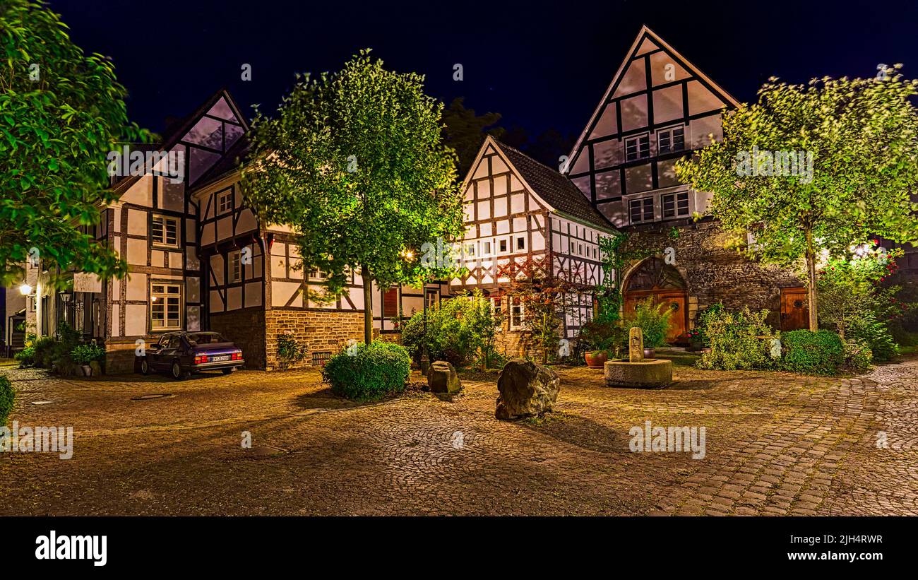 Maisons à pans de bois Fuenf-Giebel-Eck dans la vieille ville de Wetter, HDR, Allemagne, Rhénanie-du-Nord-Westphalie, région de la Ruhr, Wetter/Ruhr Banque D'Images