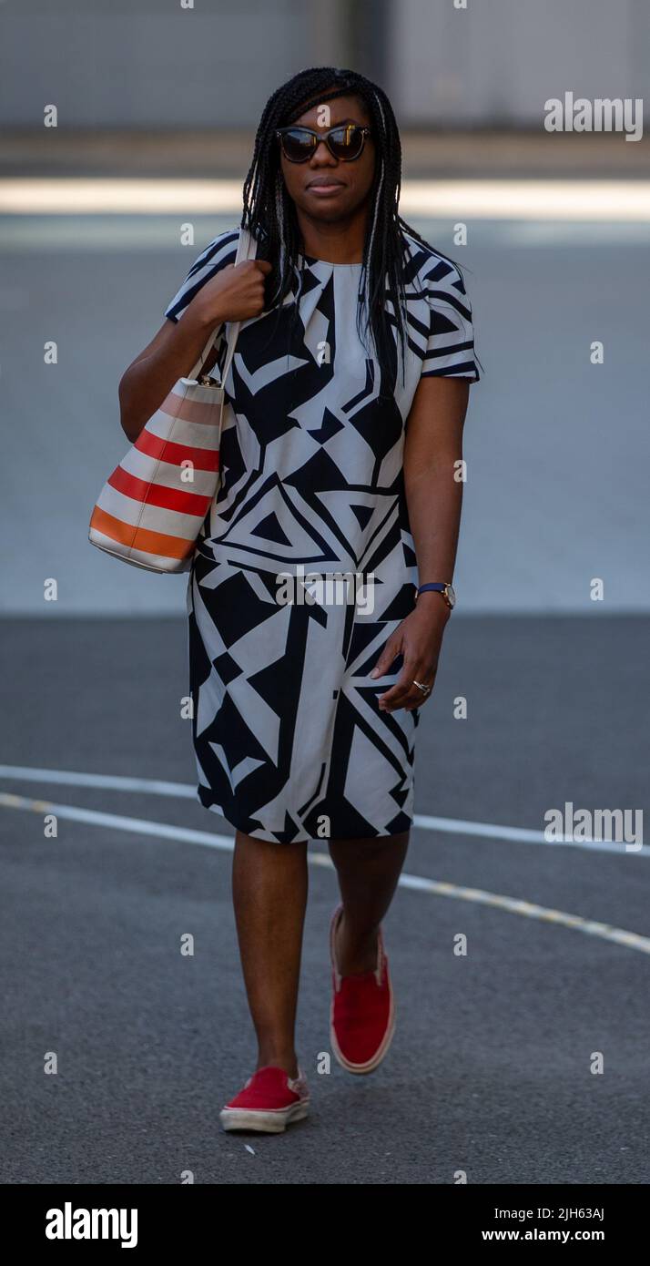Londres, Angleterre, Royaume-Uni. 15th juillet 2022. KEMI BADENOCH arrive aux studios BT avant le premier débat. (Credit image: © Tayfun Salci/ZUMA Press Wire) Credit: ZUMA Press, Inc./Alay Live News Banque D'Images