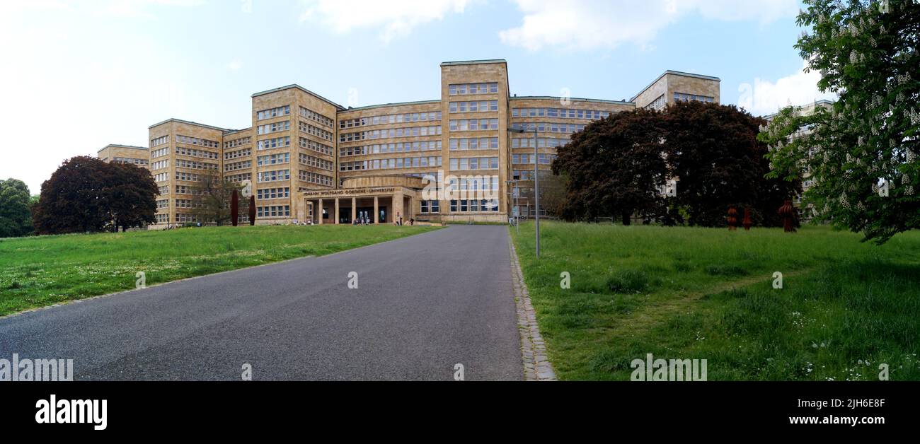 Le bâtiment IG Farben, construit dans le nouveau style de l'objectivité en 1928-1930, abrite actuellement le campus West End de l'Université de Francfort, en Allemagne Banque D'Images