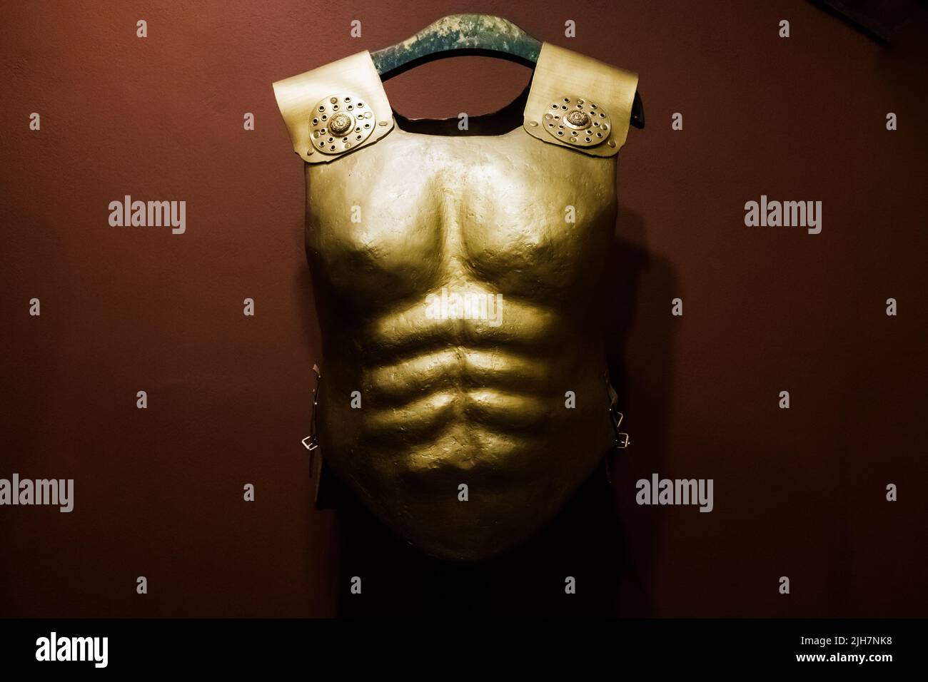 Sculpture classique montrant les muscles pectoraux et abdominaux, partie du noyau musculaire du corps humain. Banque D'Images