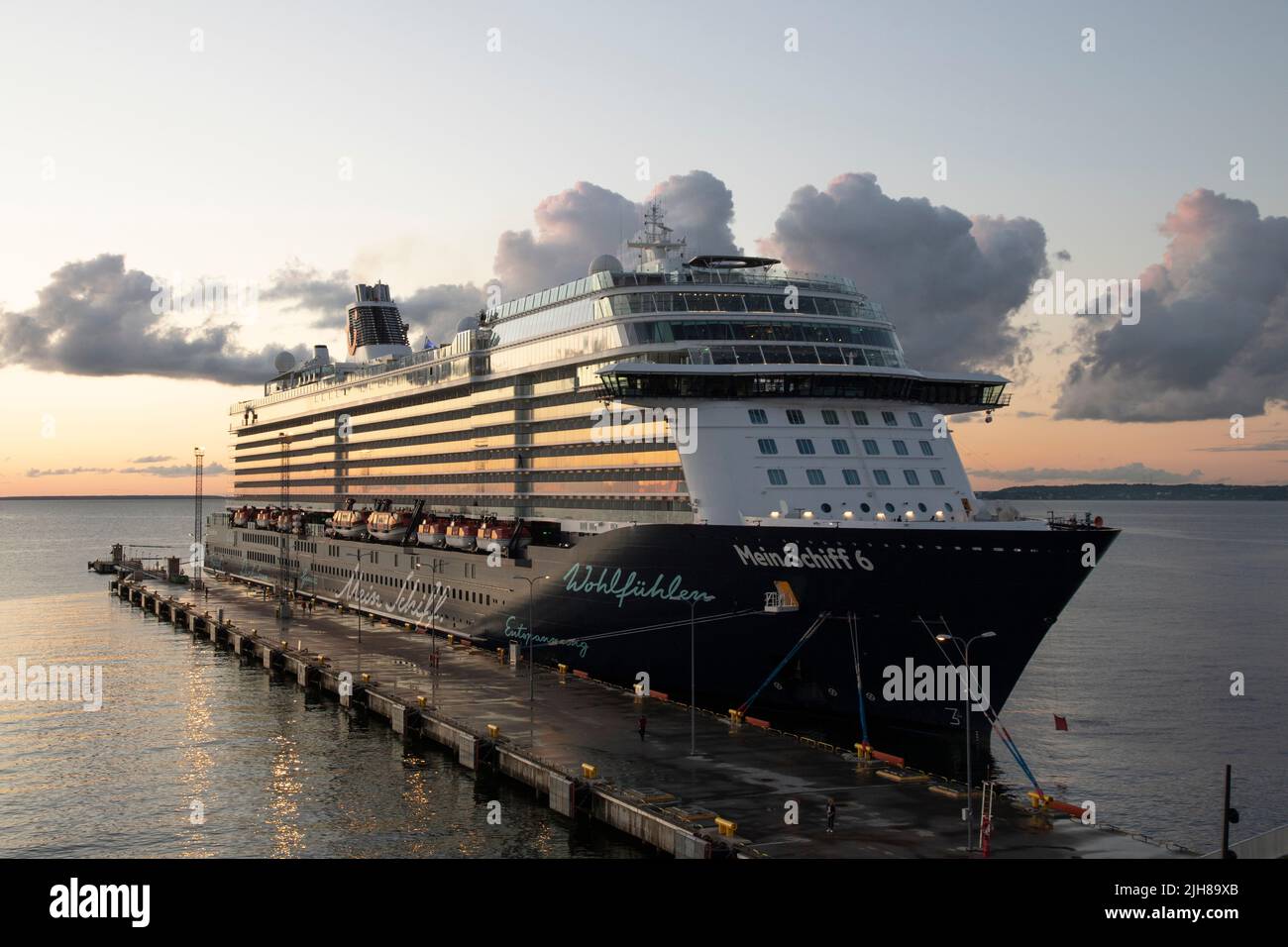 TUI Mein Schiff 6 à Tallinn, Estonie Banque D'Images