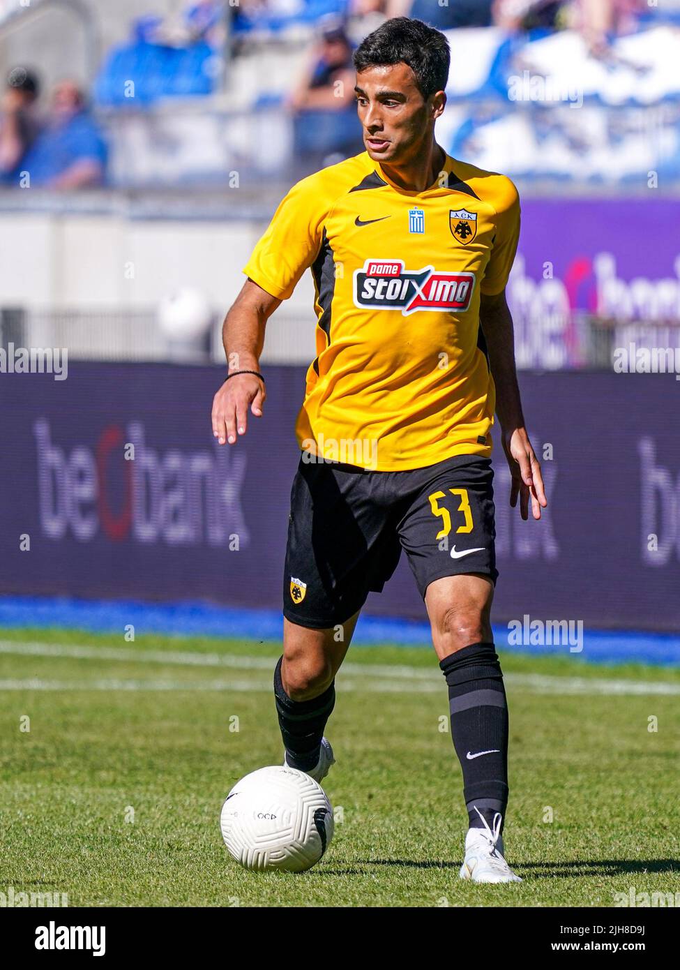 GENK, BELGIQUE - JUILLET 16 : Théodose Macheras de l'AEK Athene lors du match amical entre le KRC Genk et l'AEK Athene à l'arène Cegeka sur 16 juillet 2022 à Genk, Belgique (photo de Jeroen Meuwsen/Orange Pictures) Banque D'Images