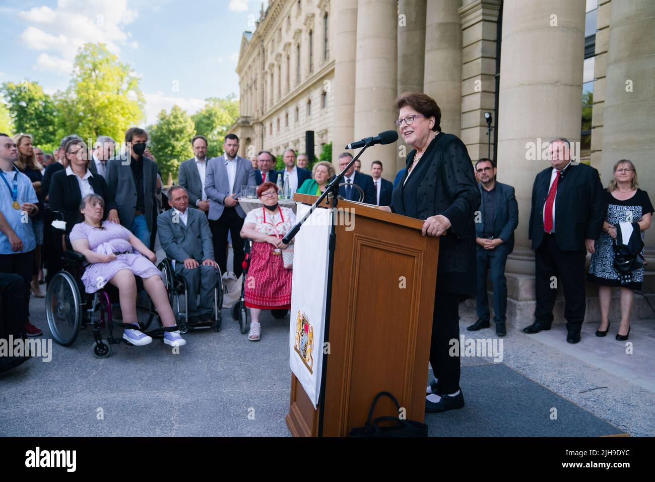 16 juillet 2022, Bavière, Würzburg: Barbara Stamm (CSU), ancienne présidente du Parlement bavarois, prononce un discours à la réception de l'État pour souligner le 60th anniversaire de Lebenshilfe pour les personnes handicapées intellectuelles. Photo: Nicolas Armer/dpa Banque D'Images