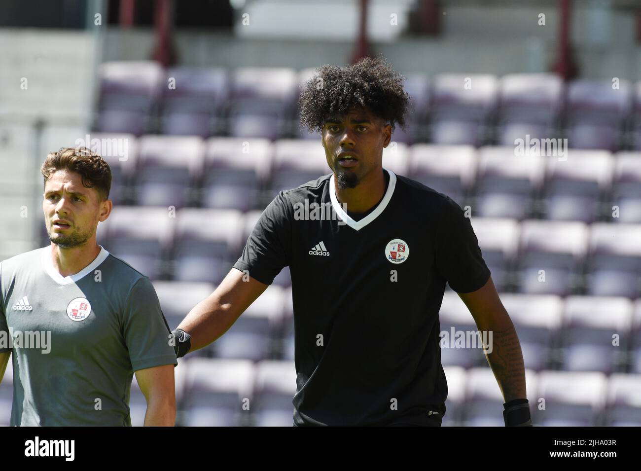 Tynecastle Park, Edinburgh.Scotland UK.16th 22 juillet Hearts vs Crawley Town. Amical avant la saison. Le gardien de ville de Crawley Gorey Addai . Crédit : eric mccowat/Alay Live News Banque D'Images