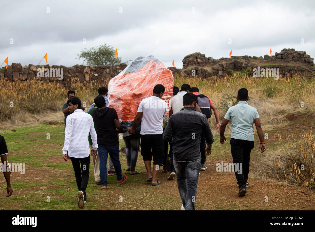 les peuples indiens travaillant, fort climb Banque D'Images