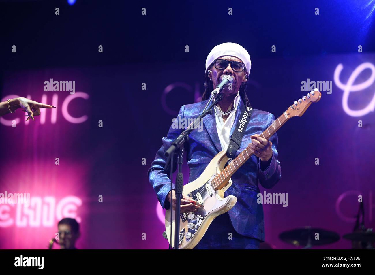 Nile Rodgers & chic se exécutant à l'hippodrome de Doncaster, Royaume-Uni , 16.07.2022 Banque D'Images