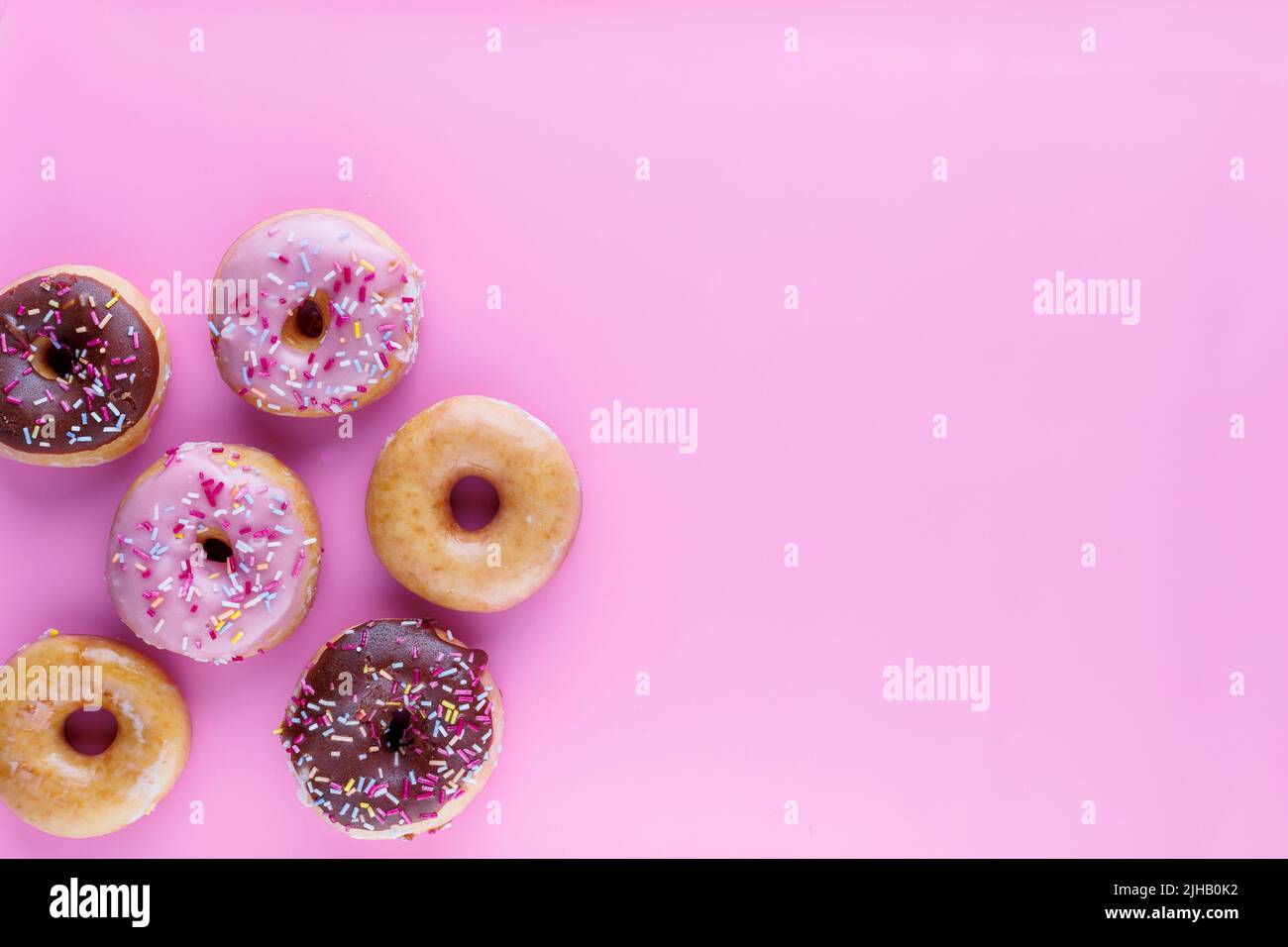 Disposition de pose à plat de donut/donut Krispy Kreme Banque D'Images