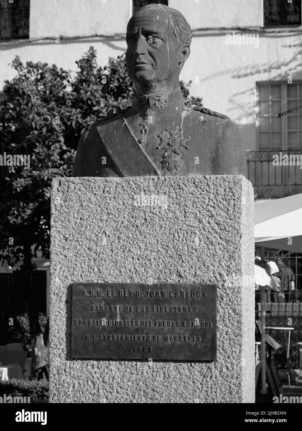 Statue Roi Juan Carlos I, Marbella, province de Malaga, Espagne. Banque D'Images