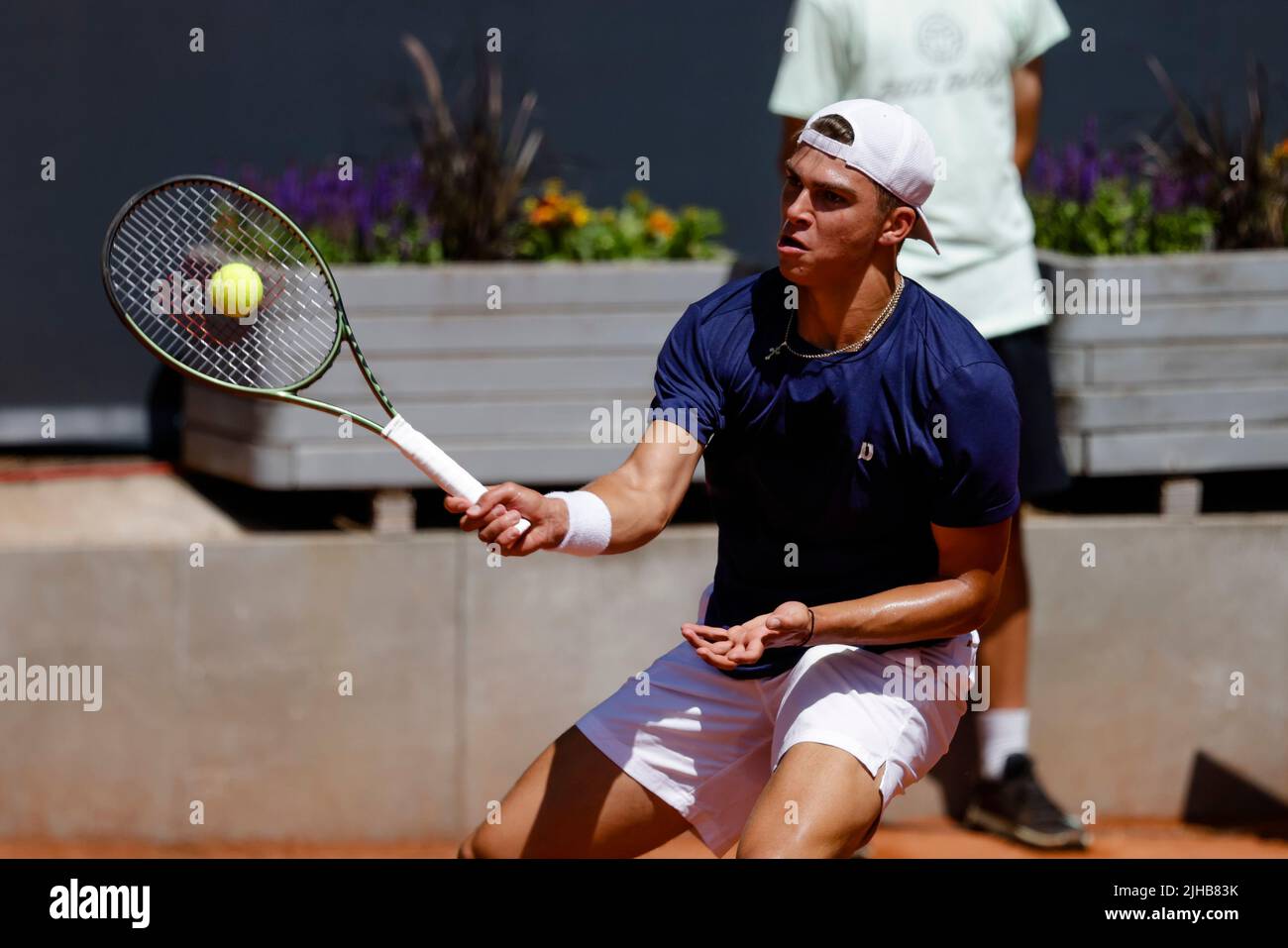 17 juillet 2022, Hambourg: Tennis: WTA Tour/ATP Tour, célibataires, hommes, qualifications, 2nd ronde. TOPO (Allemagne) - Molleker (Allemagne). Marko Topo en action. Photo: Frank Molter/dpa Banque D'Images