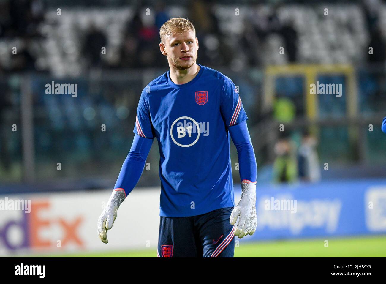 Aaron Ramsdale d'Angleterre pendant les qualificatifs de la coupe du monde du Qatar 2022 - Saint-Marin contre l'Angleterre (archives de portraits), coupe du monde de la FIFA à Saint-Marin, République de Saint-Marin, 15 novembre 2021 Banque D'Images