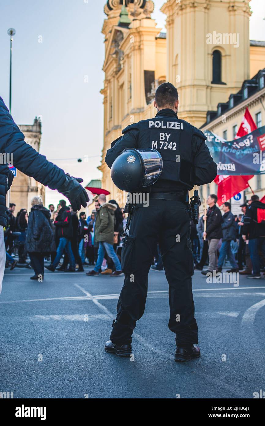 Munich, Allemagne - 16 février 2019: Les manifestants à la Conférence de sécurité de Munich lors de leur réunion annuelle. Banque D'Images