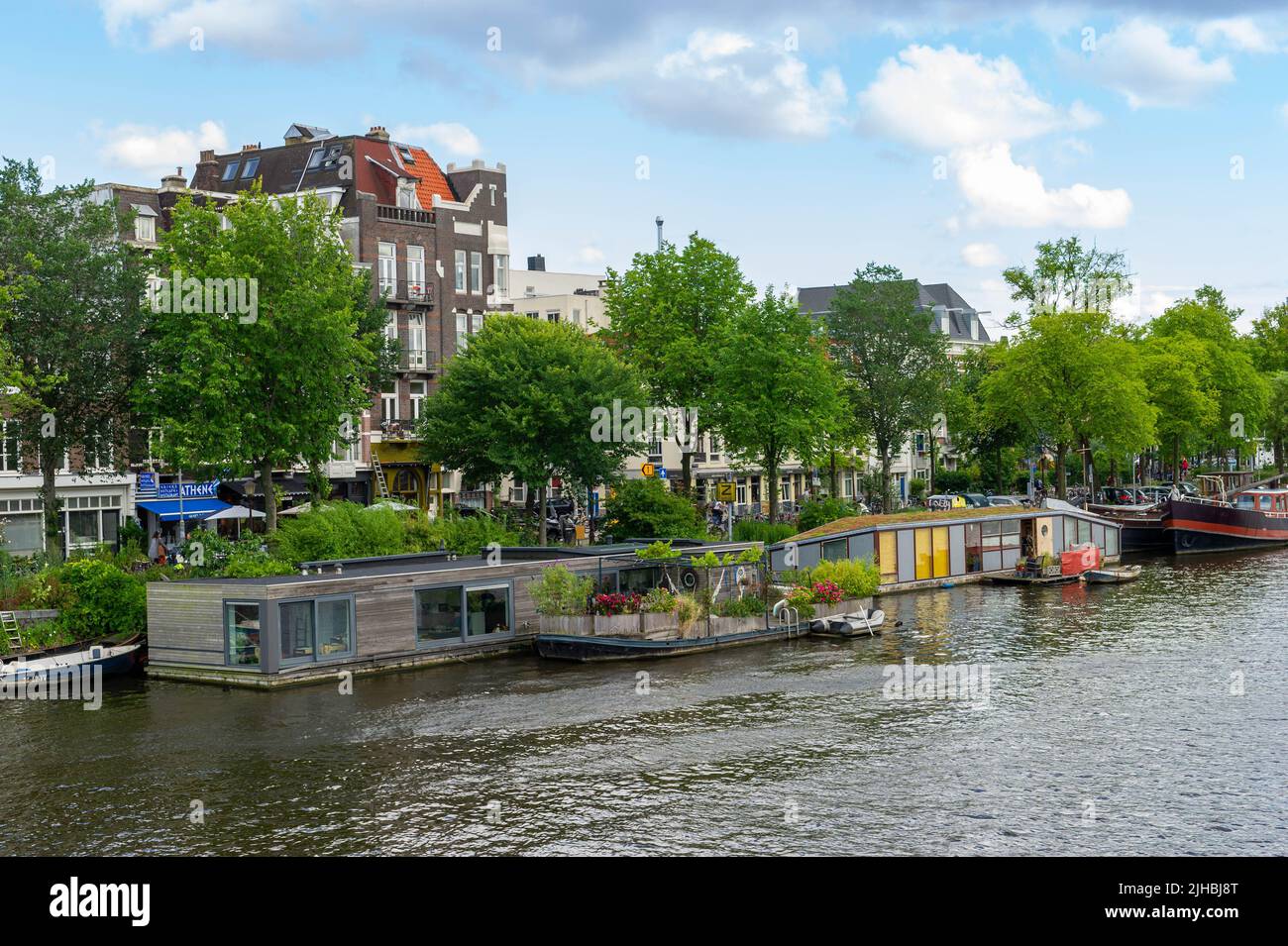House Boats on the River Amstel, Amsterdam, pays-Bas Banque D'Images