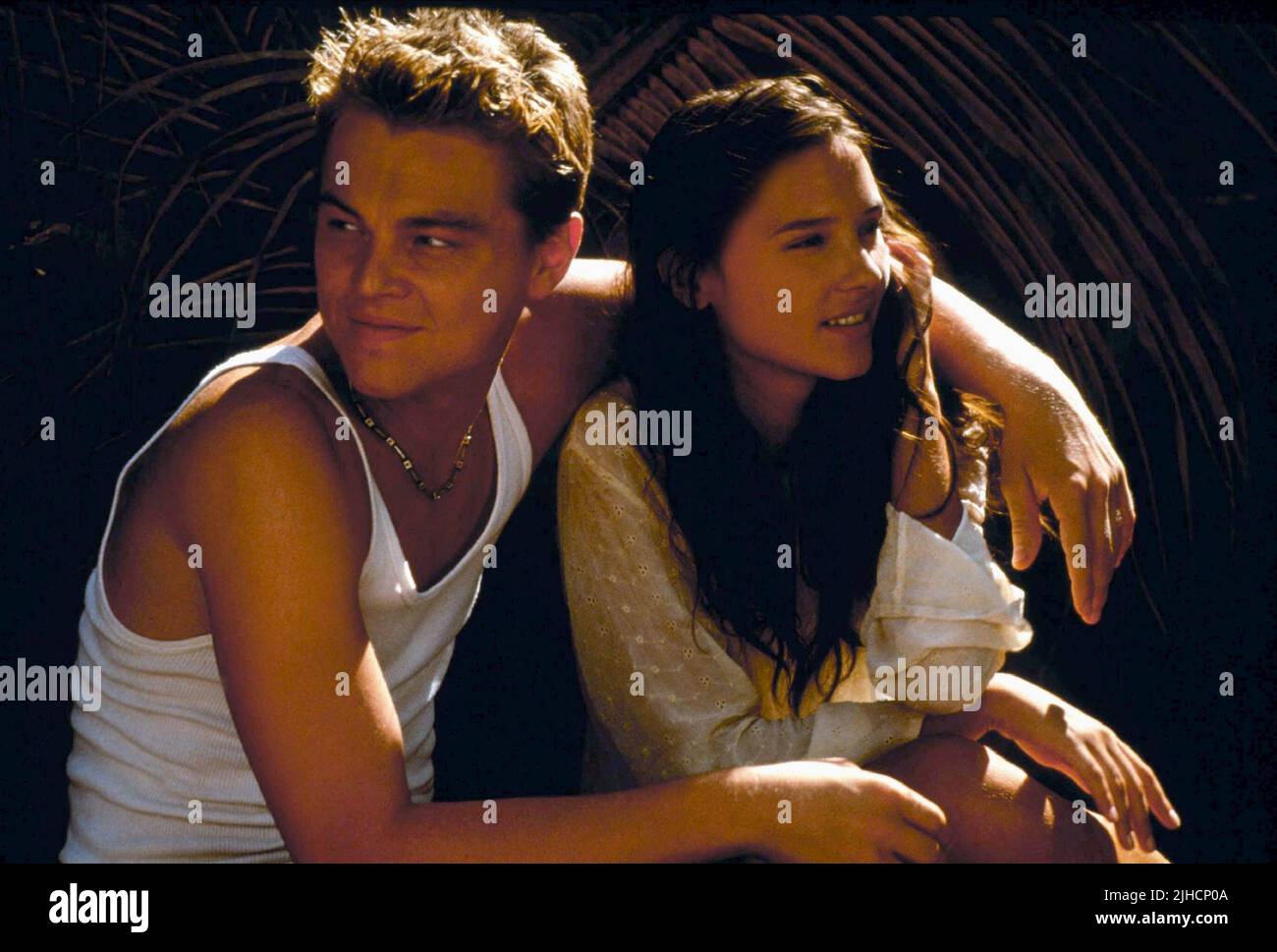 Virginie Ledoyen Et Leonardo Dicaprio The beach 2000 virginie ledoyen Banque de photographies et d'images à haute  résolution - Alamy