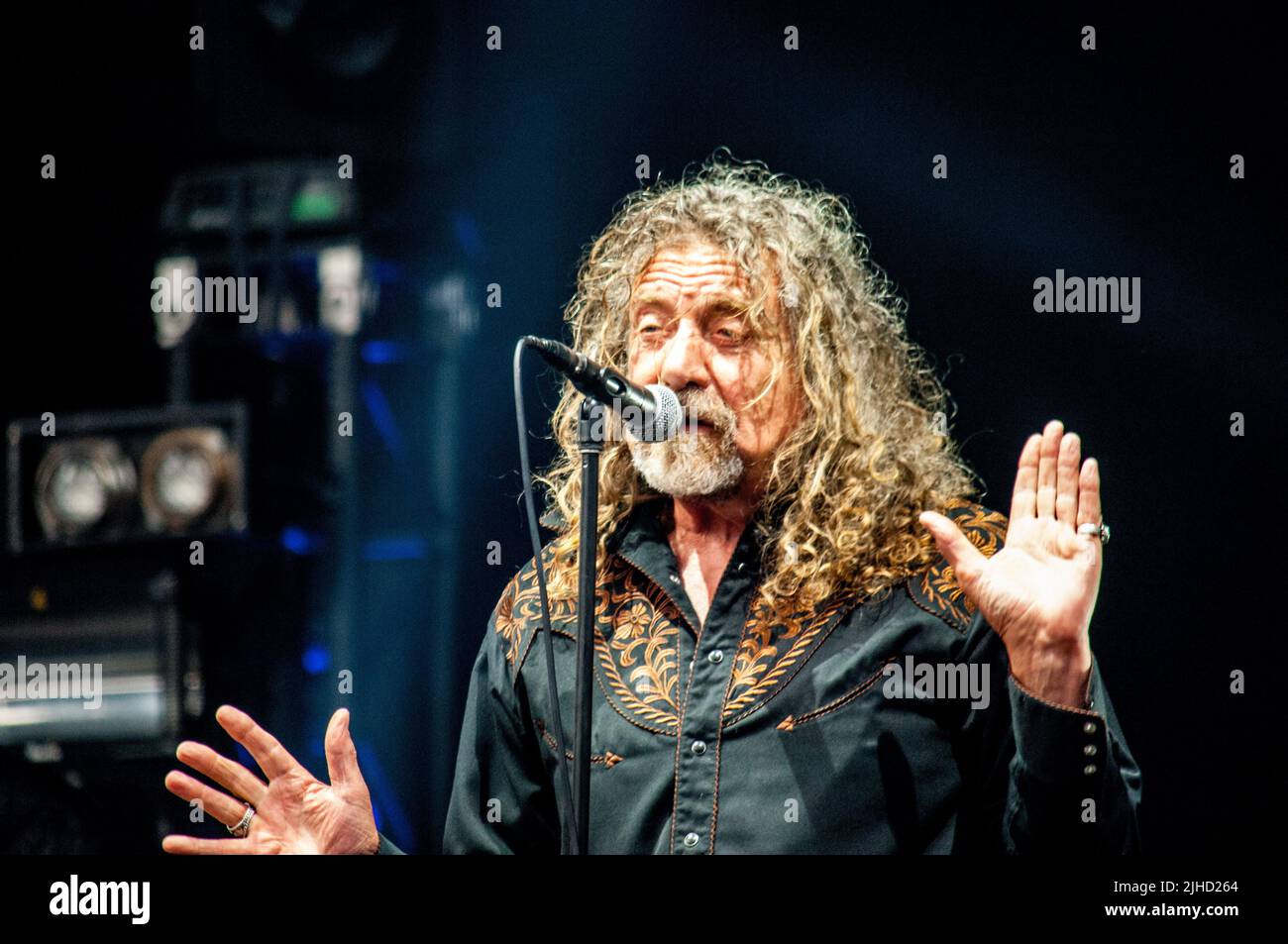 Robert Plant et le sensationnel Space Shifters pendant un concert 2015 Banque D'Images