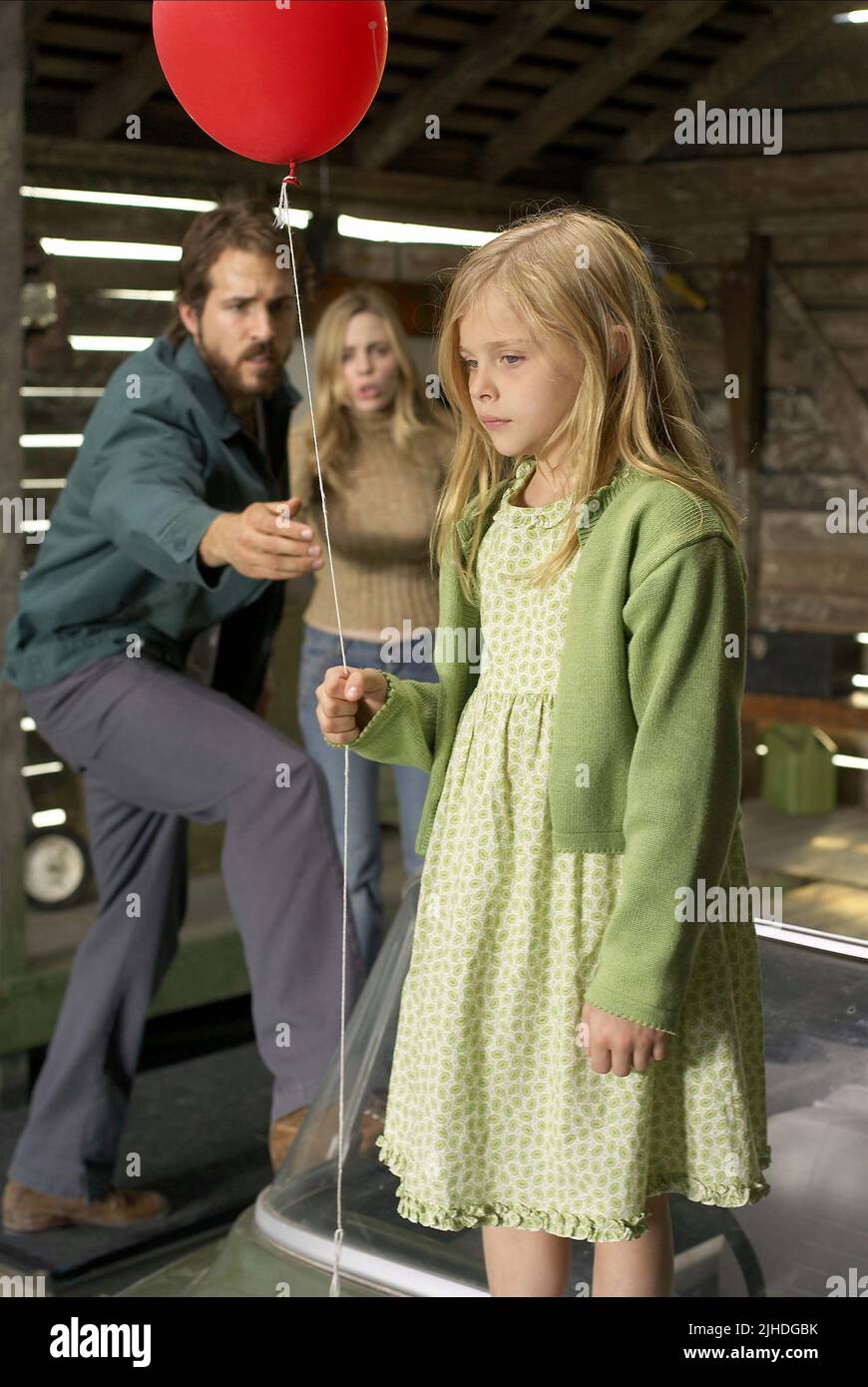 RYAN REYNOLDS, MELISSA GEORGE, CHLOE MORETZ, The Amityville Horror, 2005 Banque D'Images
