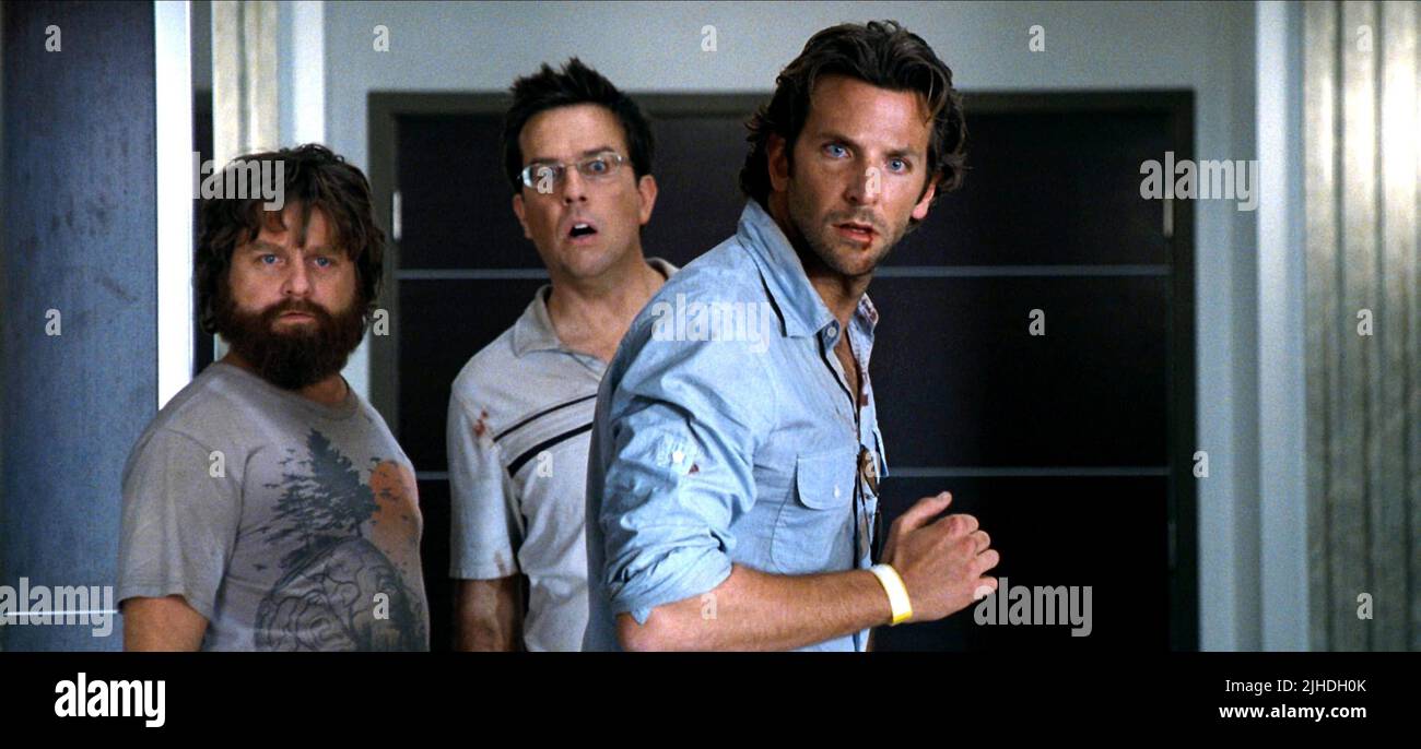 ZACH GALIFIANAKIS, ED HELMS, BRADLEY COOPER, THE HANGOVER, 2009 Banque D'Images