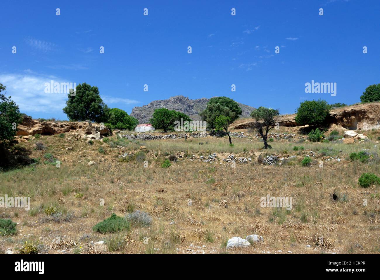 Paysage près de Megalo Horio, Tilos, îles Dodécanèse, sud de la mer Égée, Grèce. Banque D'Images