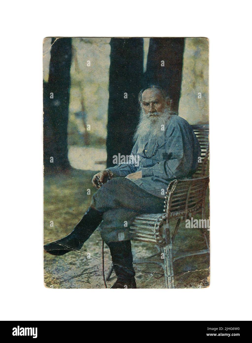 Lev Nikolayevitch Tolstoï (russe : Лев Николаевич Толстой; 9 septembre [O.S. 28 août] 1828 – 20 novembre [O.S. 7 novembre] 1910), habituellement appelé Leo Tolstoy en anglais, était un écrivain russe. Carte postale ancienne de l'Empire russe, 1910. Banque D'Images