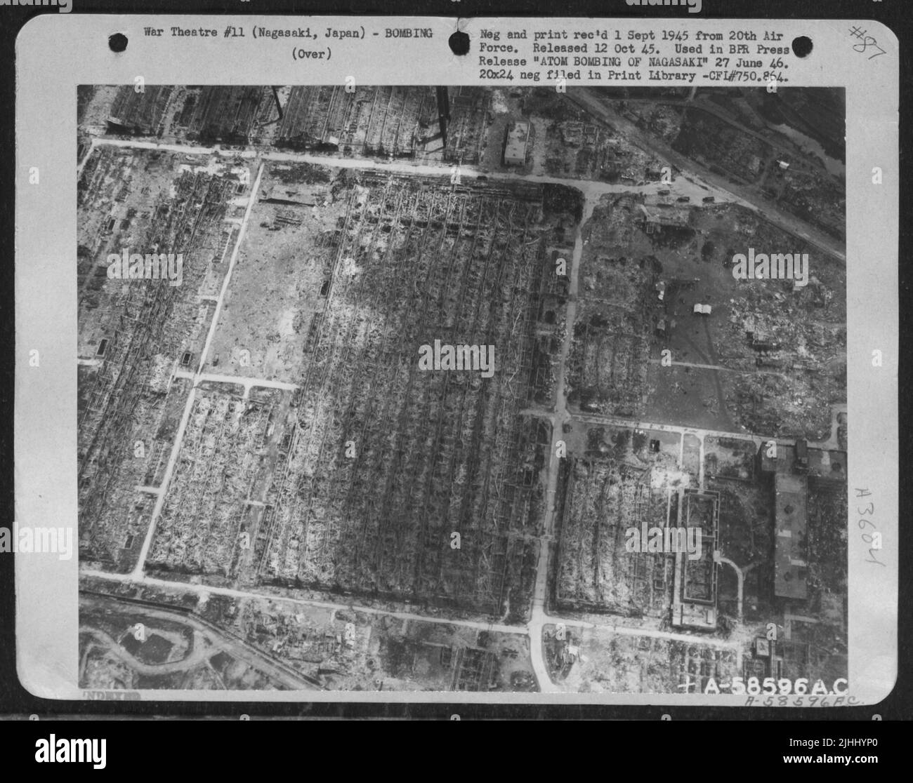 Attentat à la bombe atomique de Nagasaki - bombe atomique dégâts à l'usine d'orddance Mitsubishi-Urakami à Nagasaki, Japon. Banque D'Images