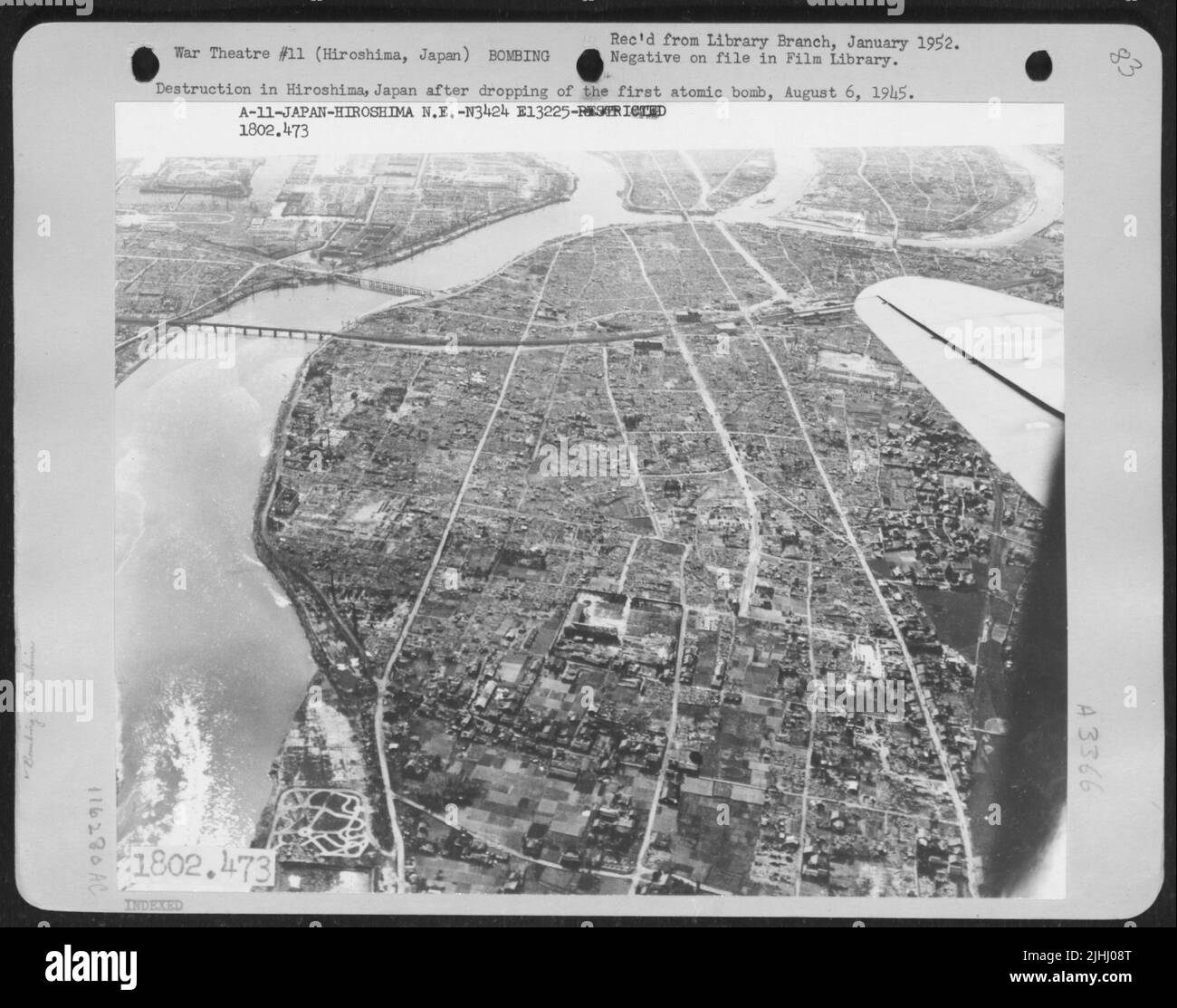 Destruction à Hiroshima, au Japon, après la chute de la première bombe atomique, 6 août 1945. Banque D'Images