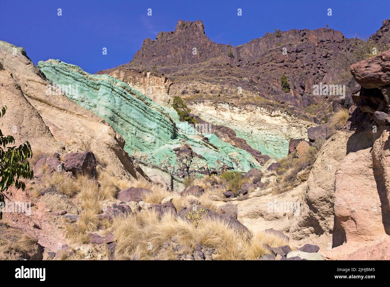 Turqouise couche verte d'hydrate de fer, dépôts dans la roche, Azulejos, Grand canari, îles Canaries, Espagne, Europe Banque D'Images