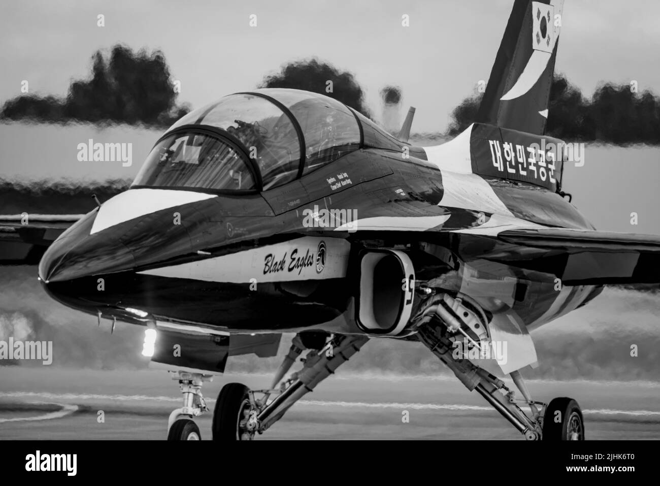 Force aérienne de la République de Corée - KAI T-50 Golden Eagle train sur la piste de la RAF Fairford le 13th juillet 2022 Banque D'Images