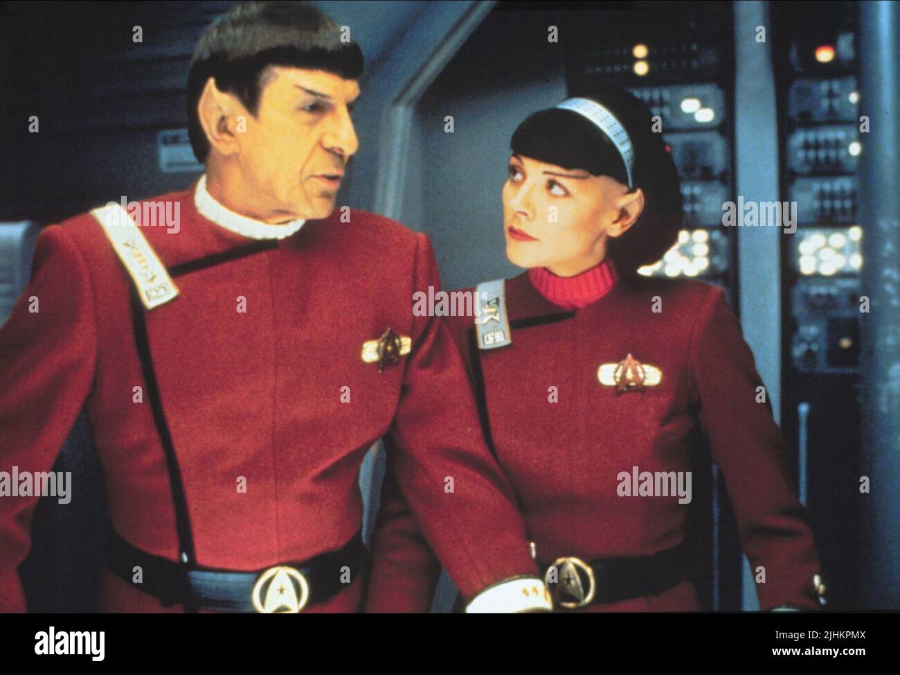 LEONARD NIMOY, Kim Cattrall, Star Trek VI : The Undiscovered Country, 1991 Banque D'Images
