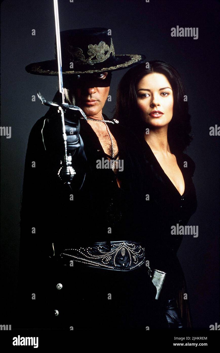 ANTONIO BANDERAS, CATHERINE ZETA-JONES, LE MASQUE DE ZORRO, 1998 Banque D'Images