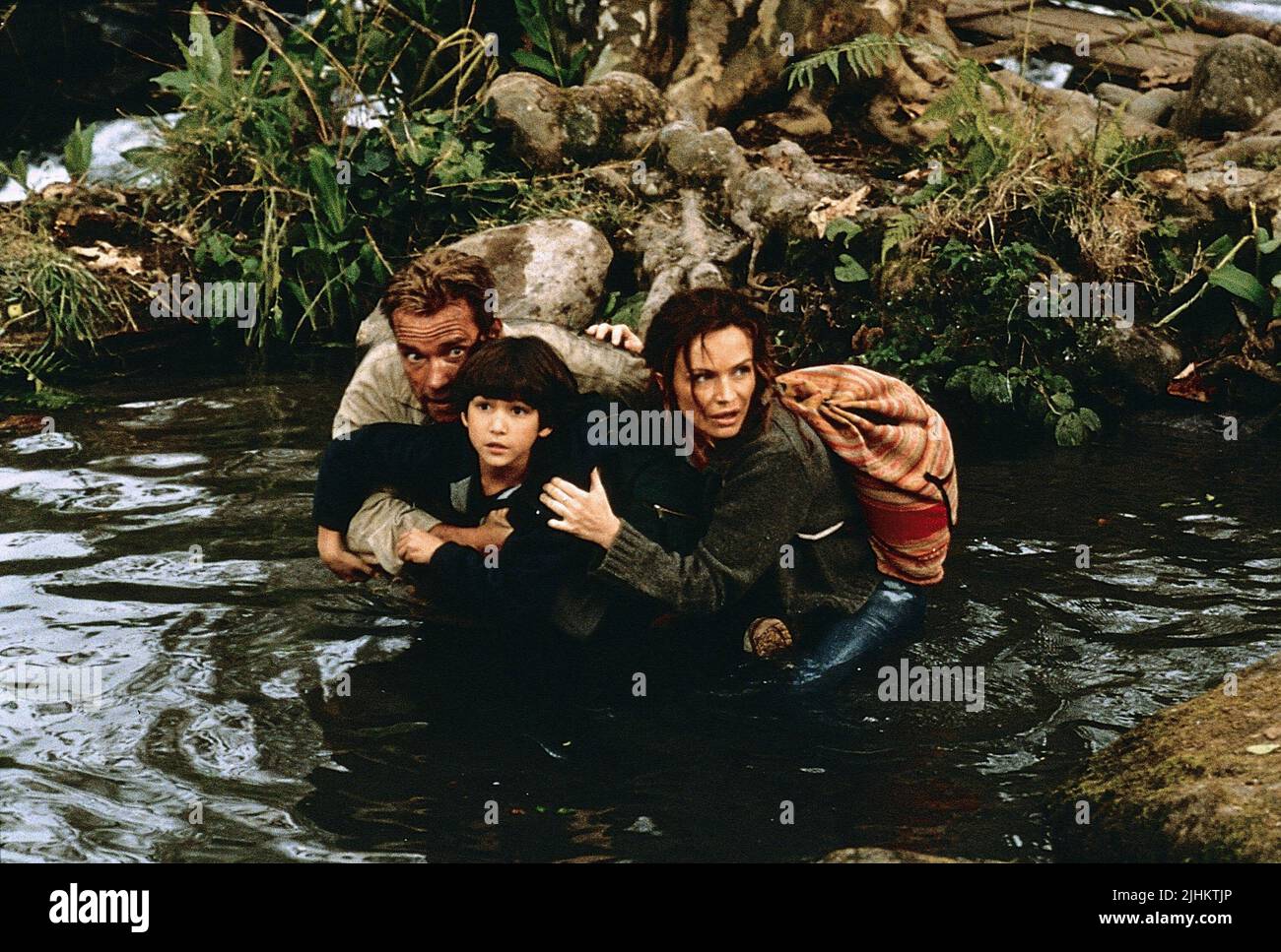 ARNOLD SCHWARZENEGGER, TYLER POSEY, Francesca Neri, DOMMAGES COLLATÉRAUX, 2002 Banque D'Images