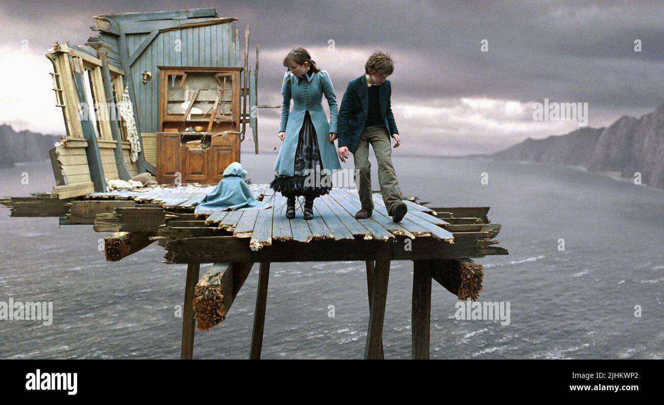 EMILY BROWNING, LIAM AIKEN, Lemony Snicket's A SERIES OF UNFORTUNATE EVENTS, 2004 Banque D'Images