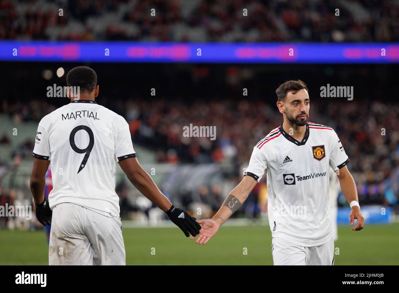 Melbourne, Australie, 19 juillet 2022. Manchester United contre Crystal Palace au Melbourne Cricket Ground (MCG) le 19 juillet 2022. Anthony Martial et Bruno Fernandes. Crédit: Corleve/Alay stock photo Banque D'Images