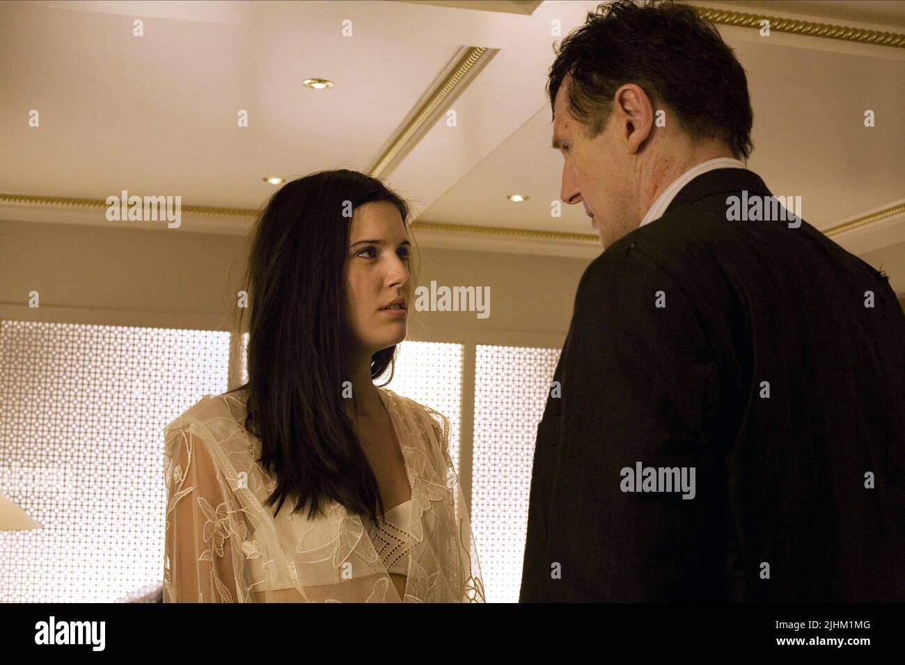 MAGGIE GRACE, Liam Neeson, PRISES, 2008 Banque D'Images