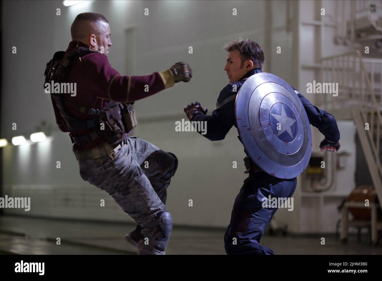 GEORGES ST-PIERRE, CHRIS EVANS, Captain America : THE WINTER SOLDIER, 2014 Banque D'Images